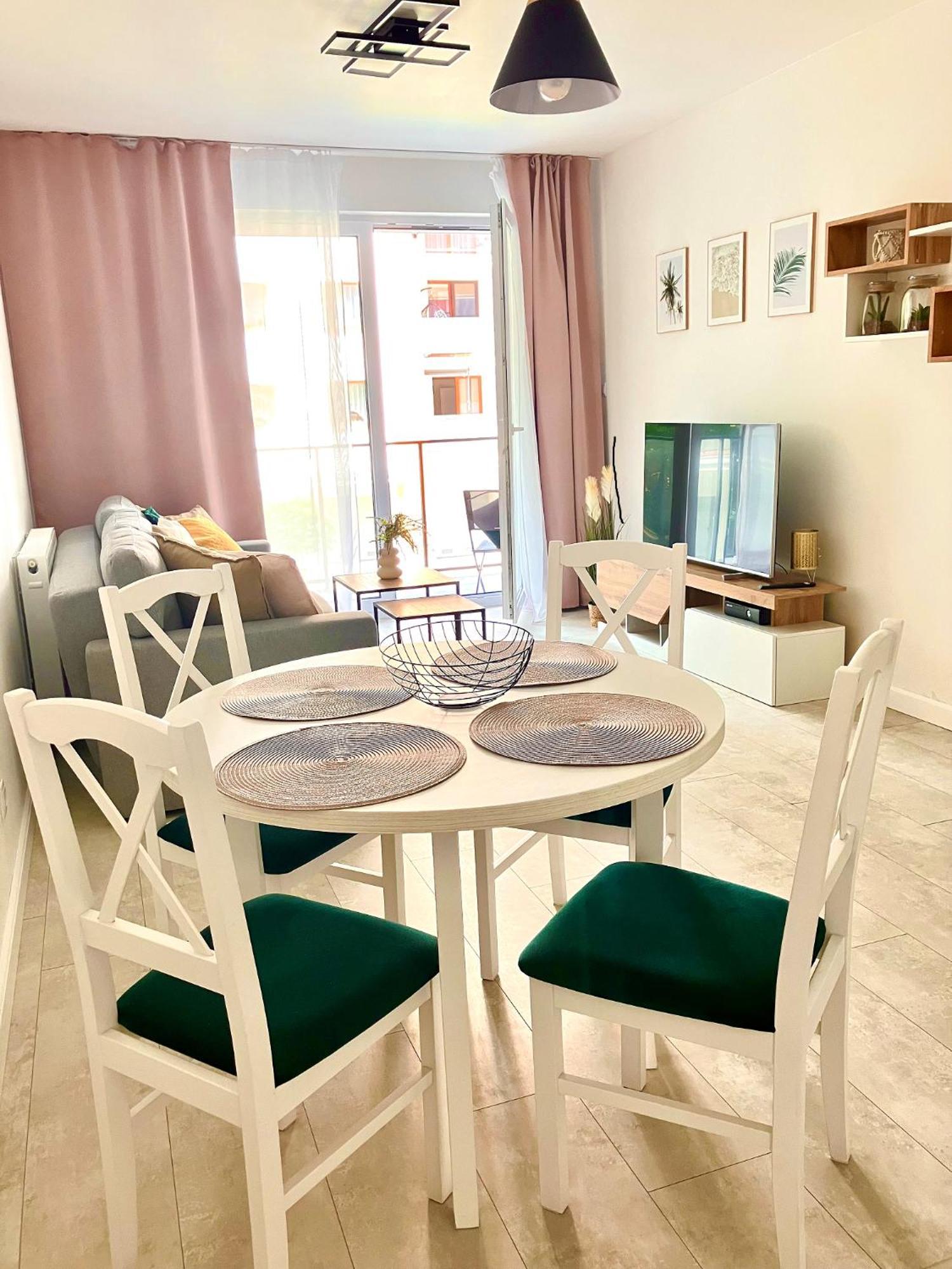 Apartament Boho #Basen#Sauna#Silownia#Garaz Колобжег Экстерьер фото